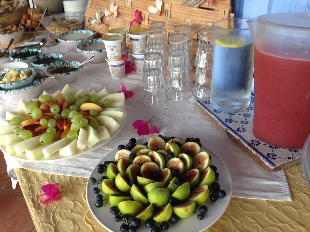Giardino Di Sicilia Guest House Sant'Agata di Militello Ngoại thất bức ảnh
